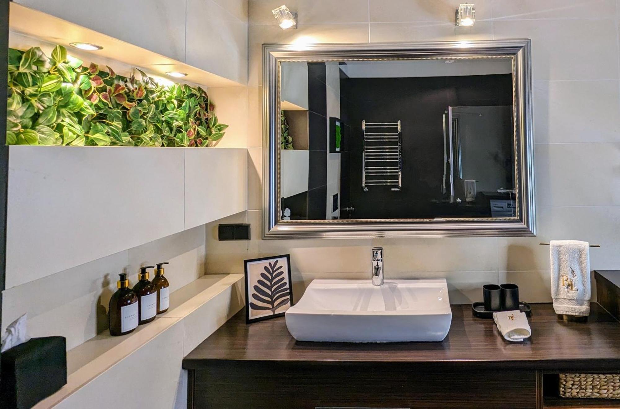Bella Luna Luxury Suites - Chic Residence In Historic Square Βαρσοβία Εξωτερικό φωτογραφία